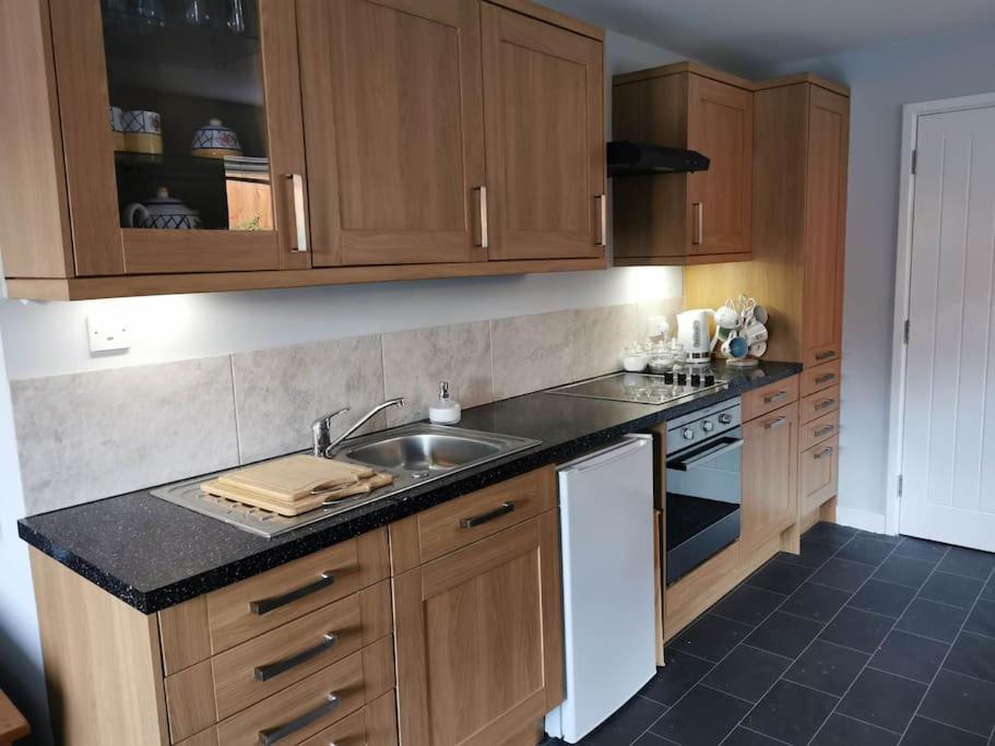 Owen'S Garden Hideaway Apartamento Conwy Exterior foto